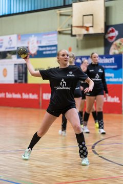 Bild 130 - wBJ SV Henstedt Ulzburg - HSG Holstein Kiel/Kronshagen : Ergebnis: 30:28